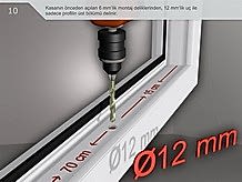 Kasanın önceden açılan 6 mm'lik montaj deliklerinden, 12 mm'lik uç ile sadece profilin üst bölümü delinir.